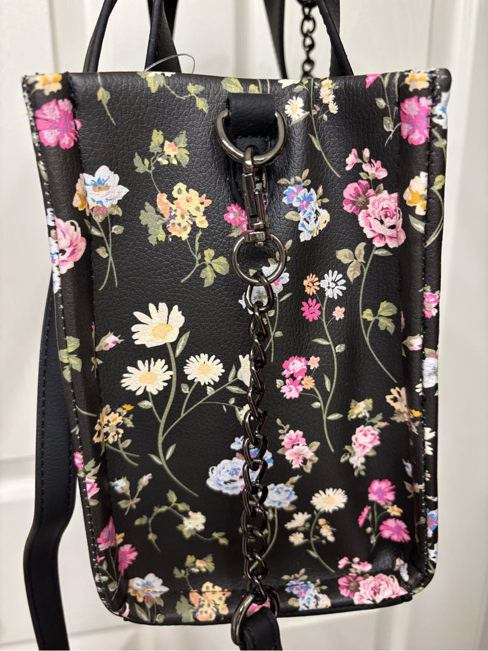 Betsey Johnson black floral satchel crossbody NWT - Picture 4 of 9